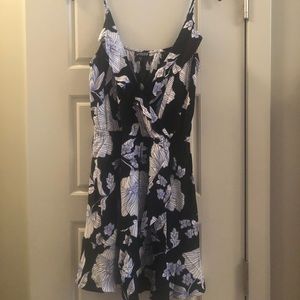 Express ruffle wrap dress  size medium